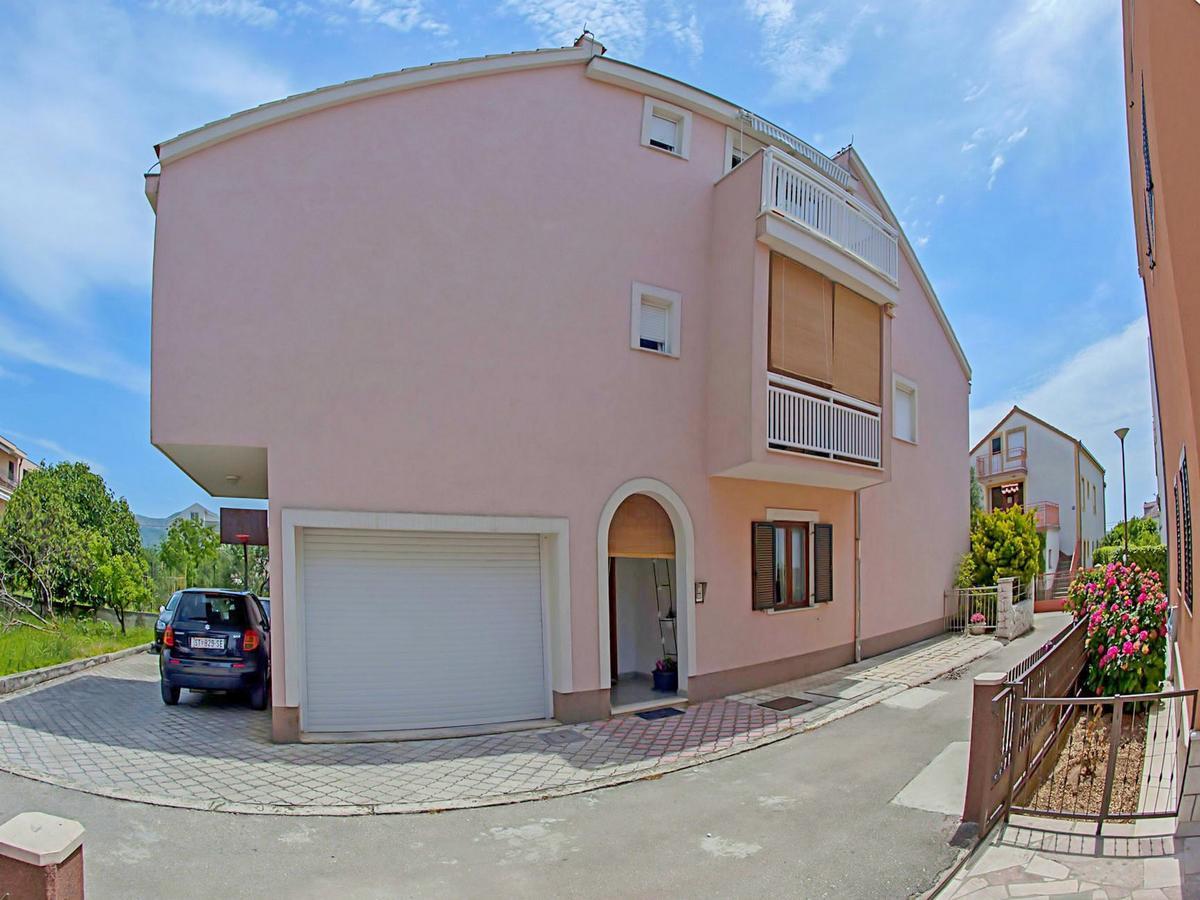 Apartments Damir Kastel Stafilic Exterior photo
