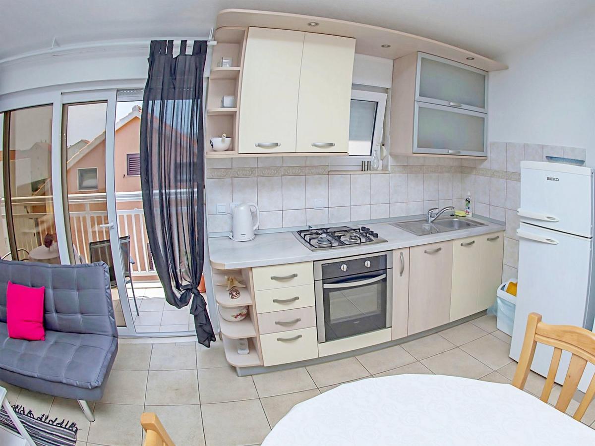 Apartments Damir Kastel Stafilic Exterior photo